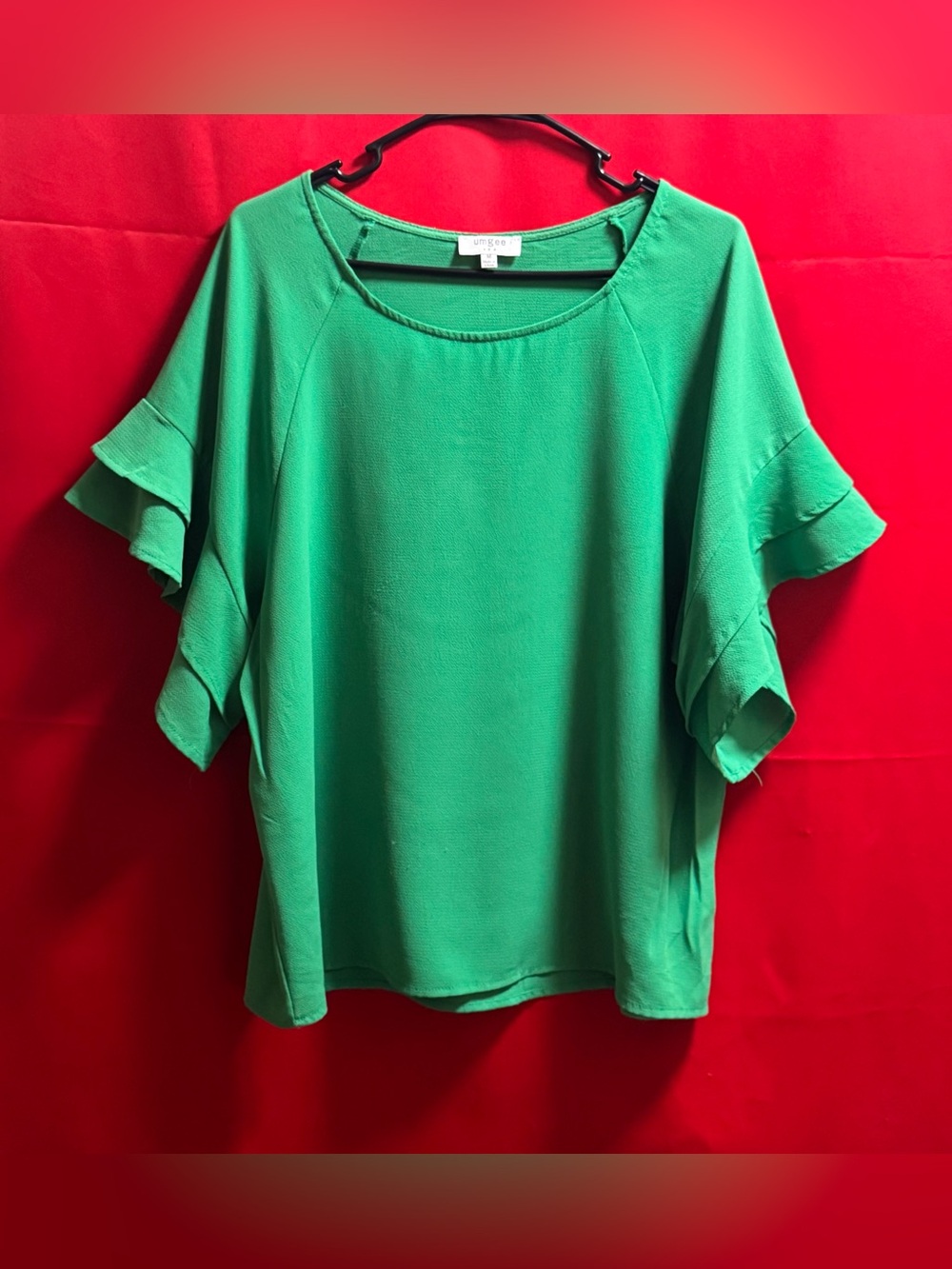 🔥#675- Umgee USA Green Ruffle Sleeve Blouse Top Size Medium